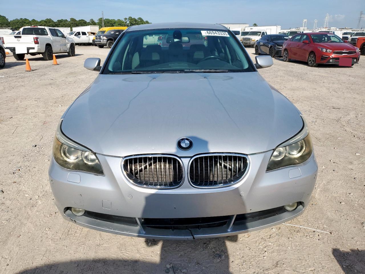 2007 BMW 550 I - Image 5