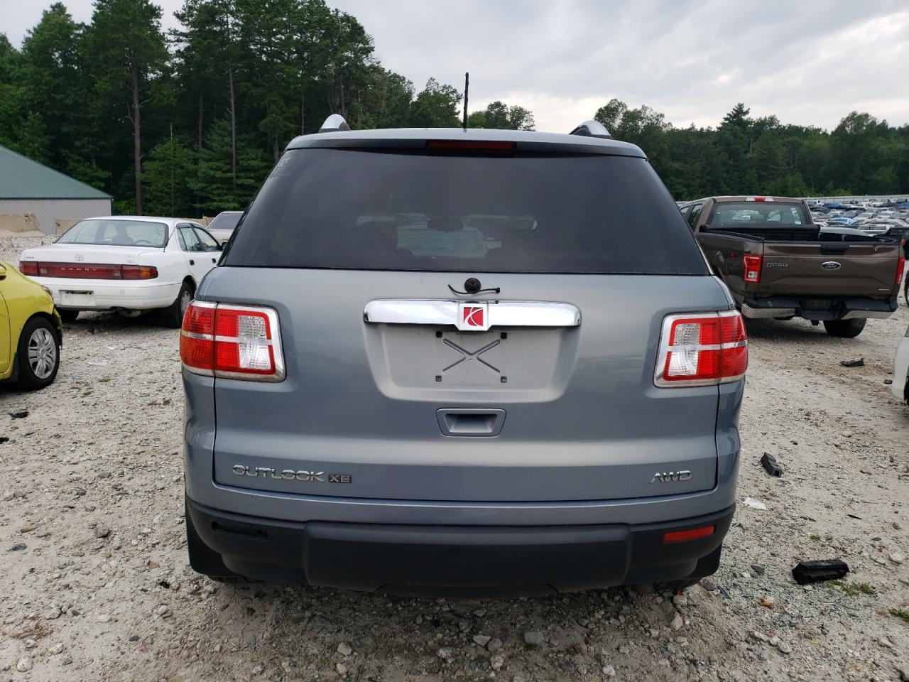 2007 Saturn Outlook Xe - Image 6