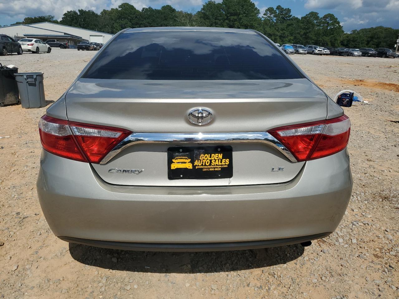 2015 Toyota Camry Le - Image 6