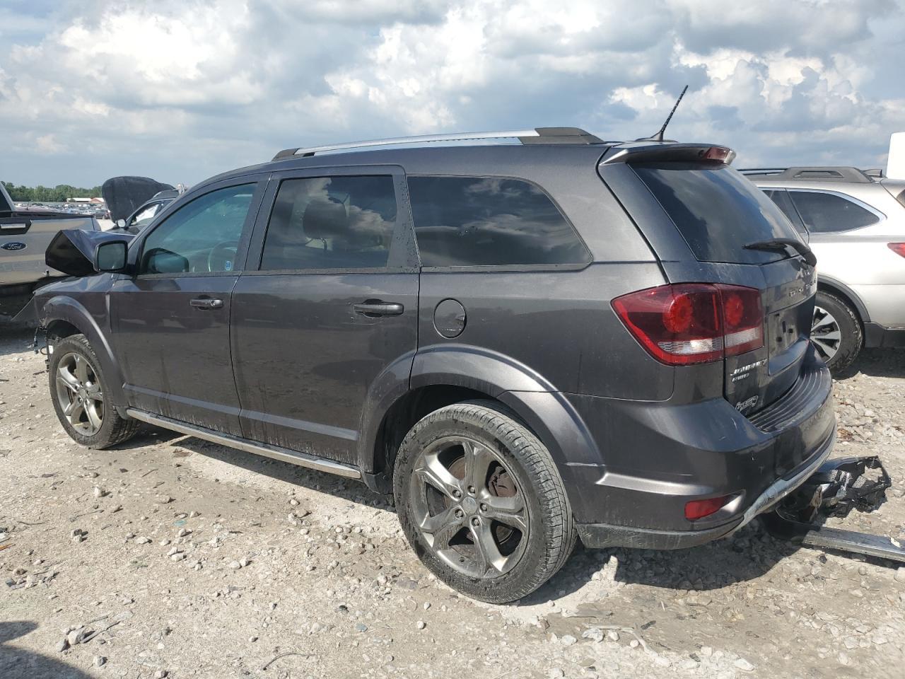 2017 Dodge Journey Crossroad - Фото 2