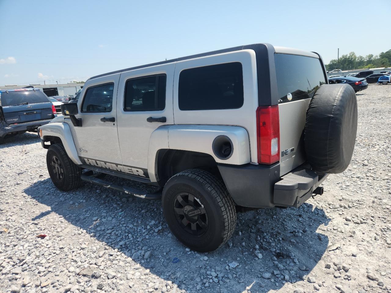 2007 Hummer H3 - Фото 2