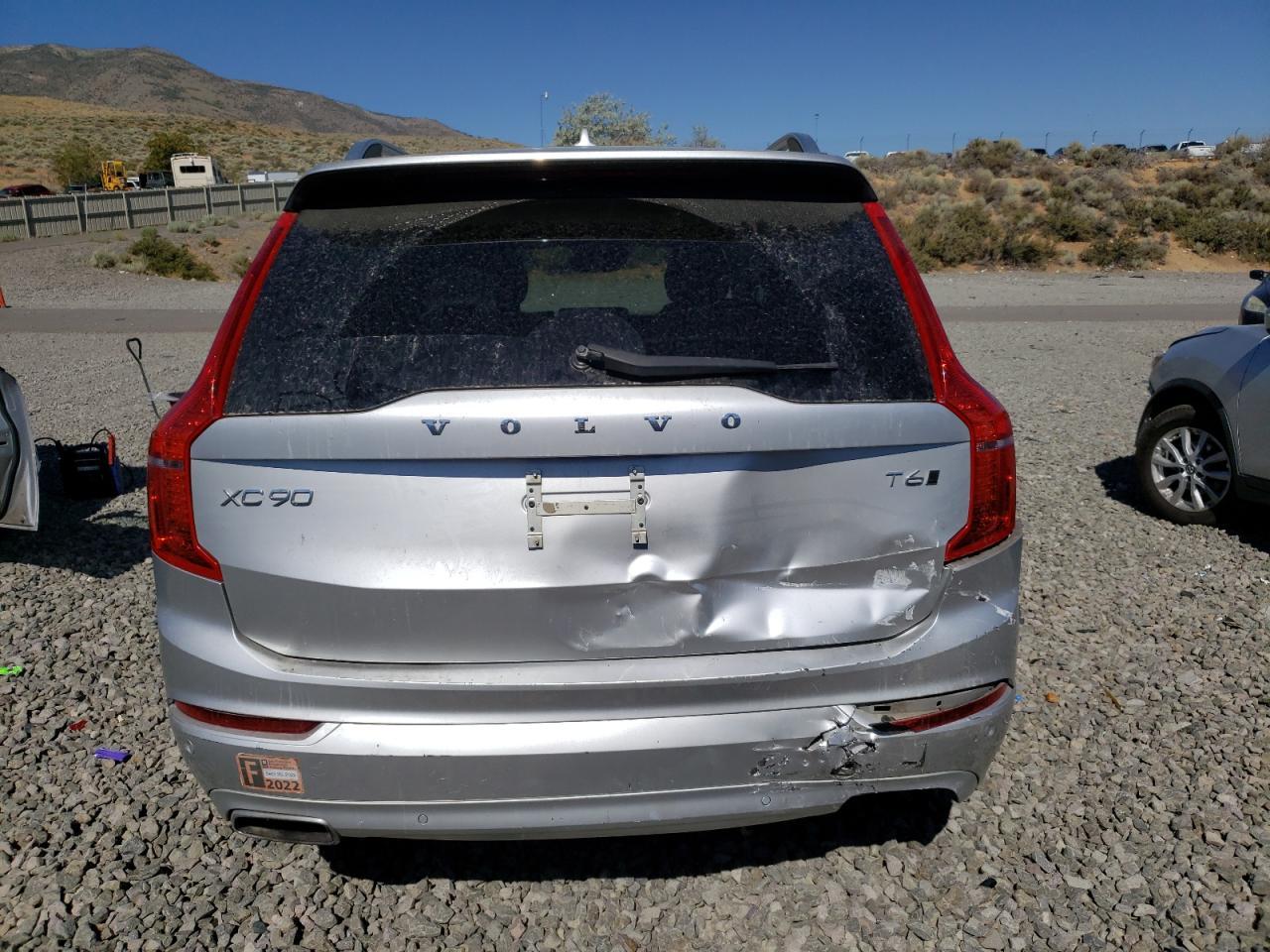 2017 Volvo Xc90 T6 - Image 6
