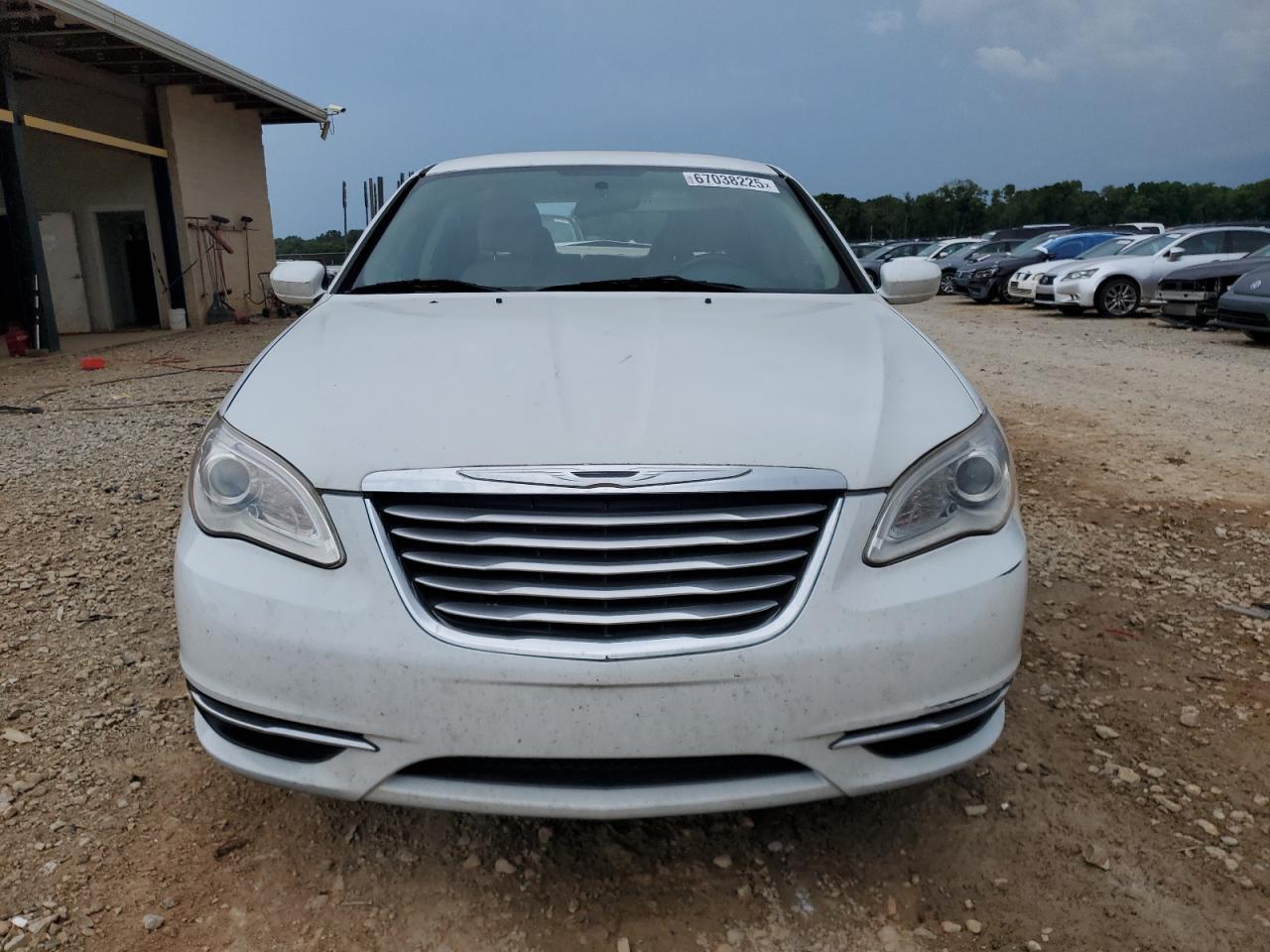 2013 Chrysler 200 Touring - Фото 5
