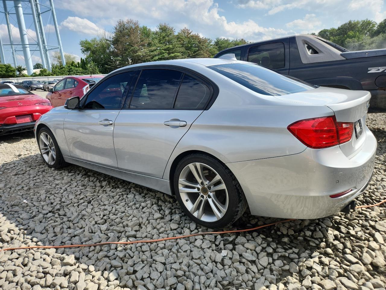 2015 BMW 328 I - Фото 2