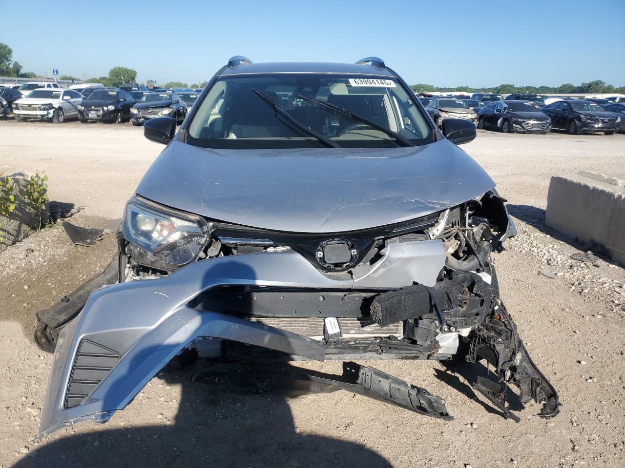 2018 Toyota Rav4 Le - Image 5