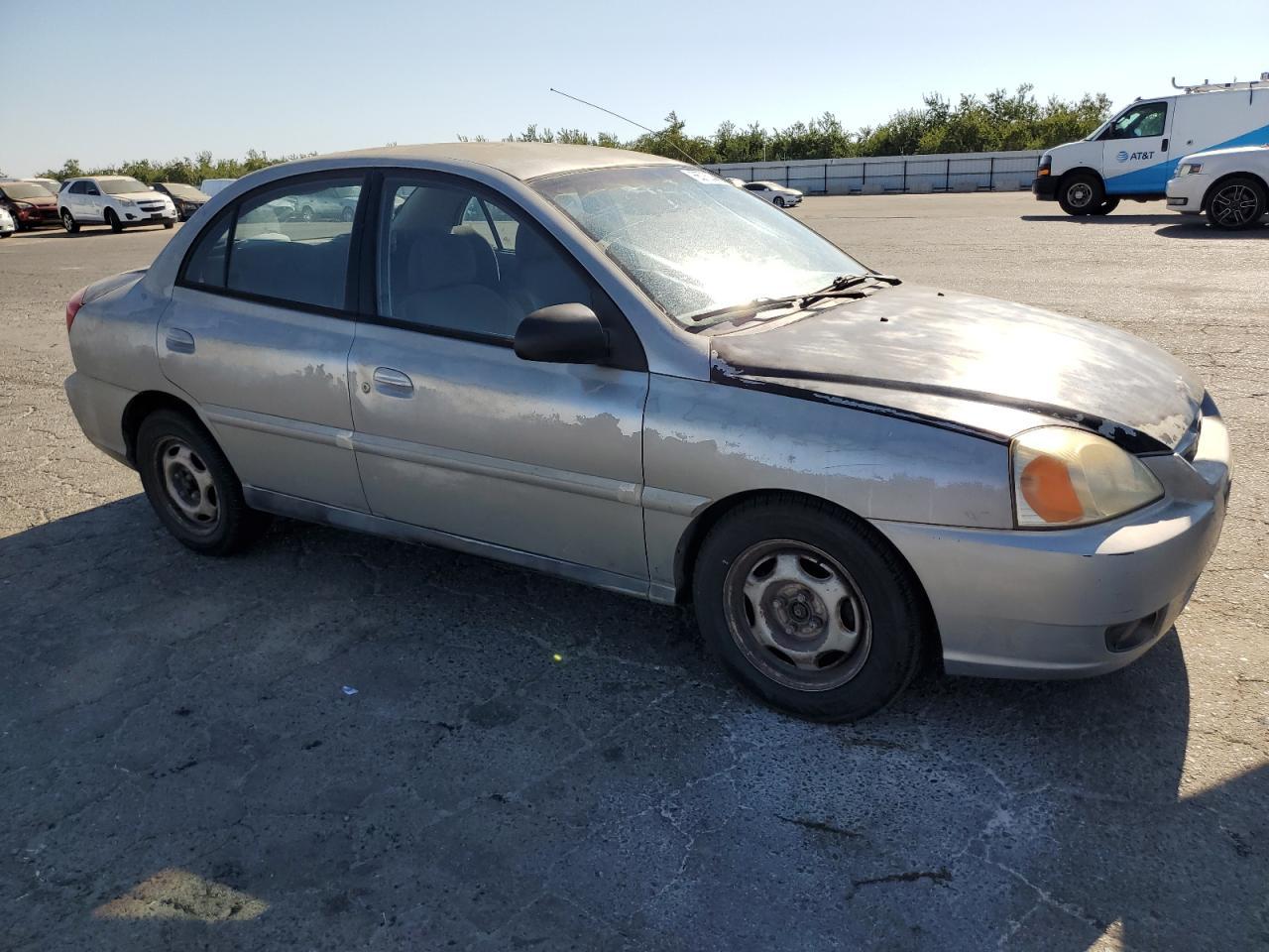 2003 Kia Rio - Фото 4