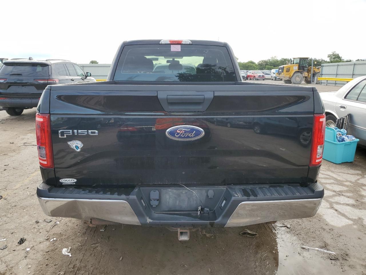 2016 Ford F150 Super Cab - Фото 6