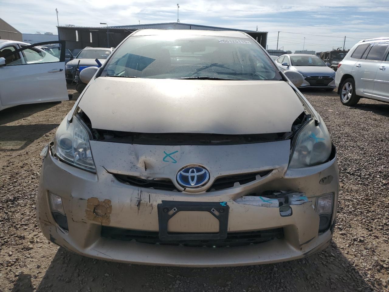 2011 Toyota Prius - Image 5