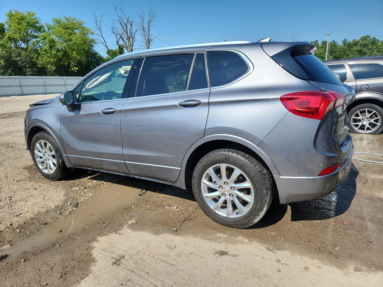 2020 Buick Envision Essence - Фото 2