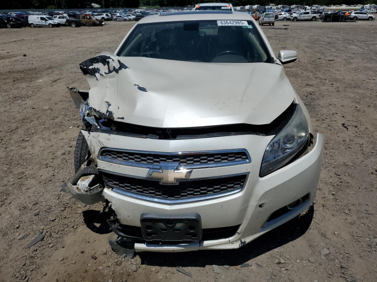 2013 Chevrolet Malibu 2Lt - Фото 5