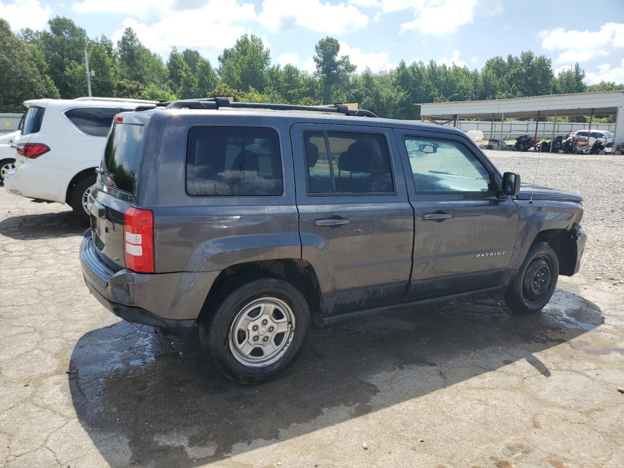 2016 Jeep Patriot - Image 3