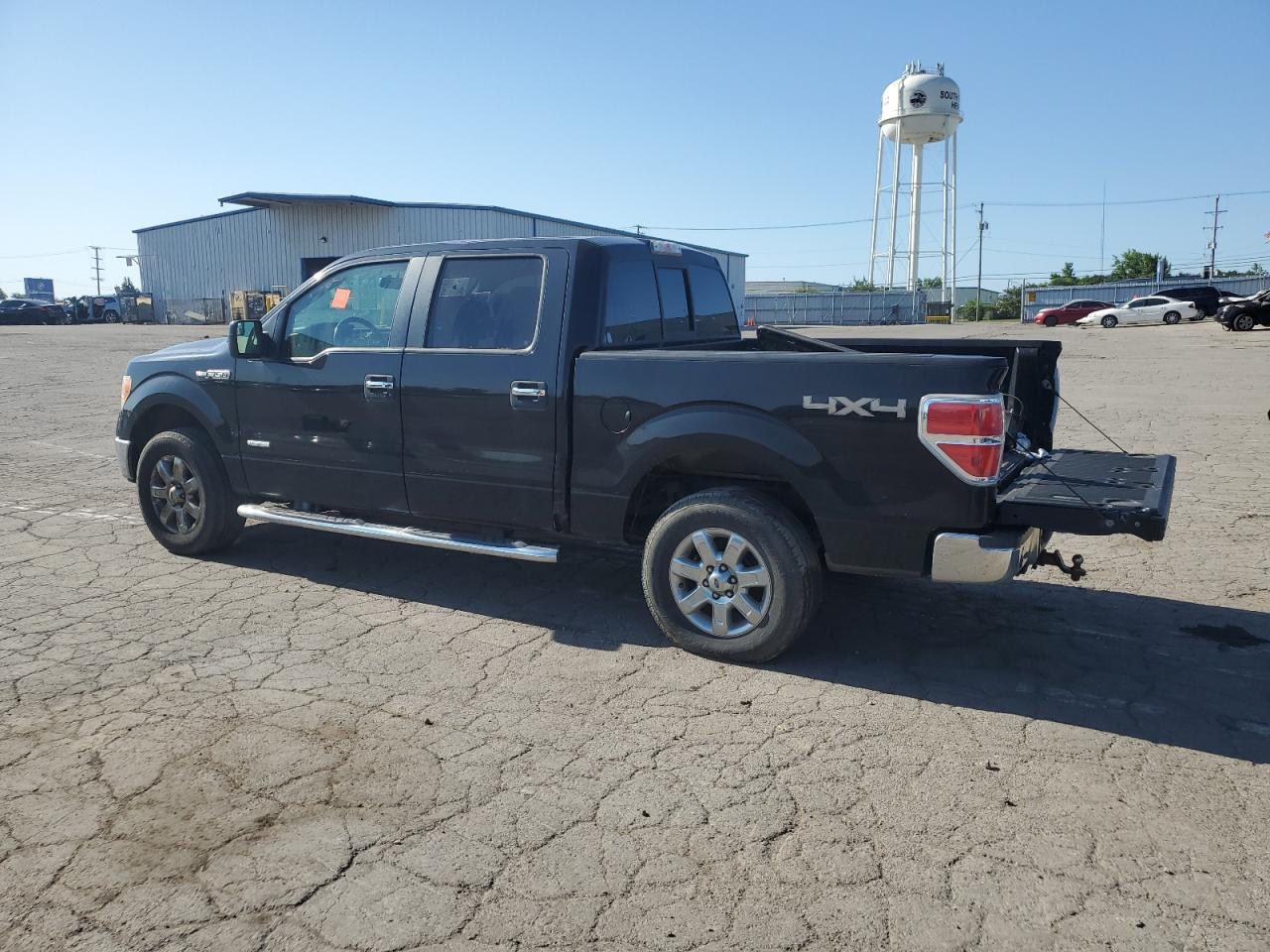 2013 Ford F150 Supercrew - Фото 2