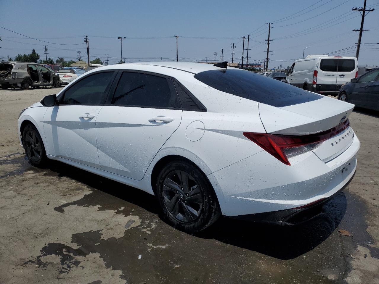 2023 Hyundai Elantra Blue - Фото 2
