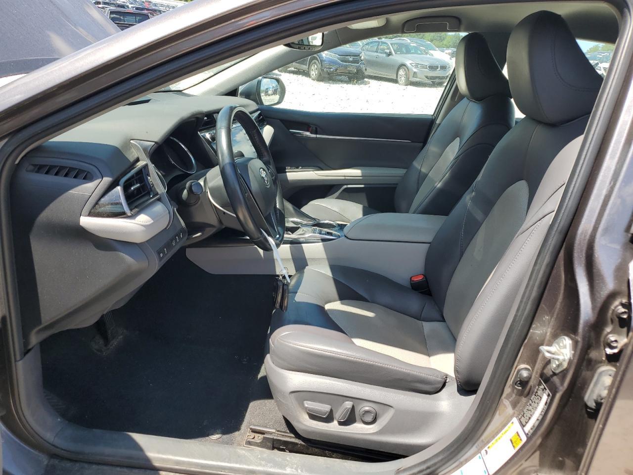 2020 Toyota Camry Xle - Фото 7