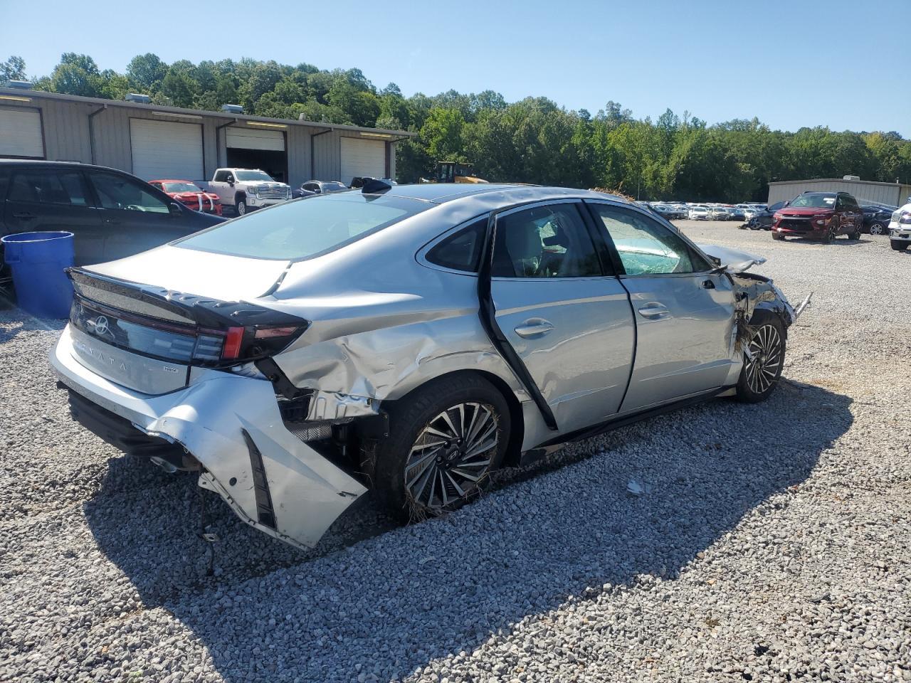 2024 Hyundai Sonata Hybrid - Фото 3