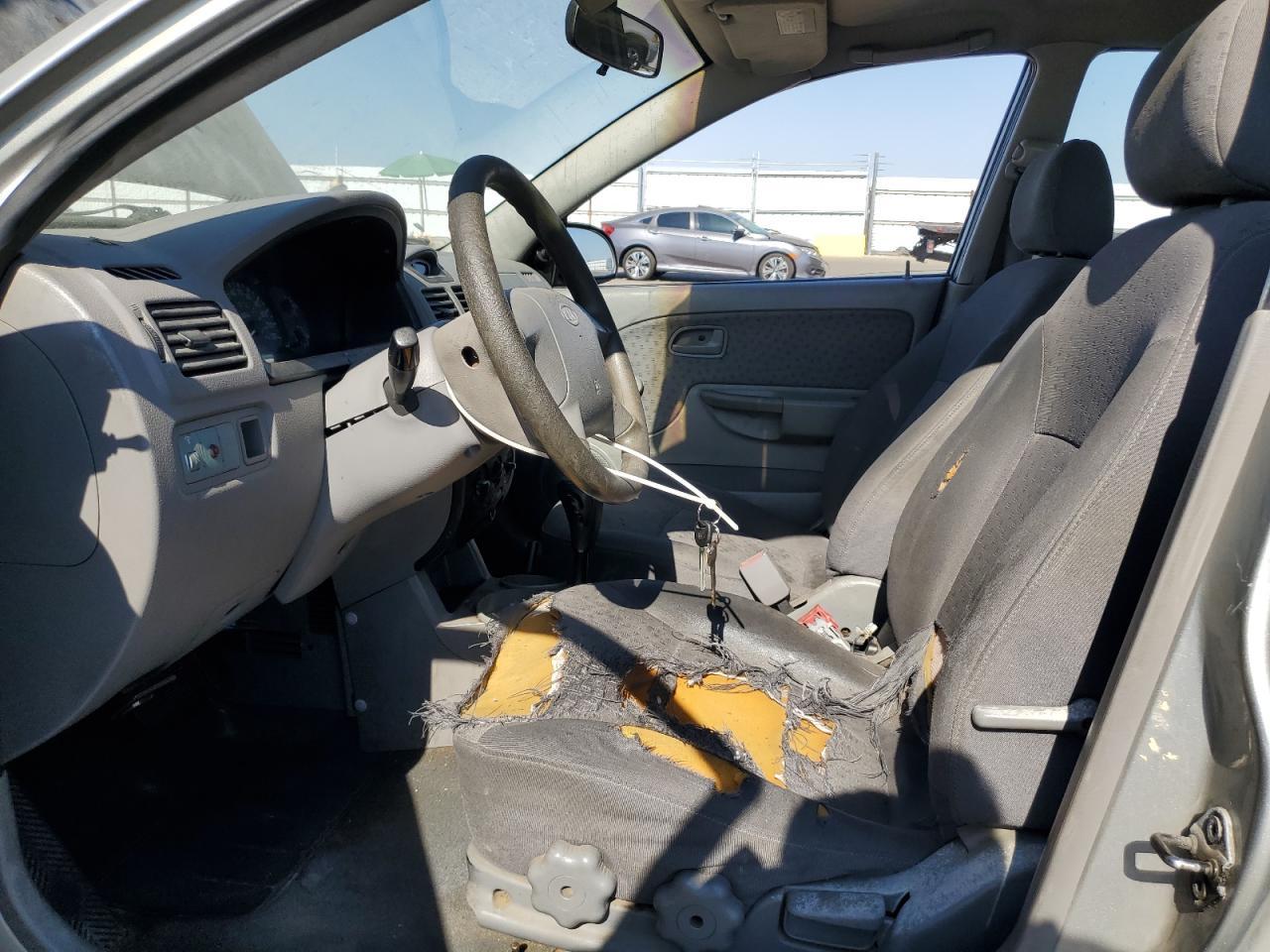 2003 Kia Rio - Фото 7