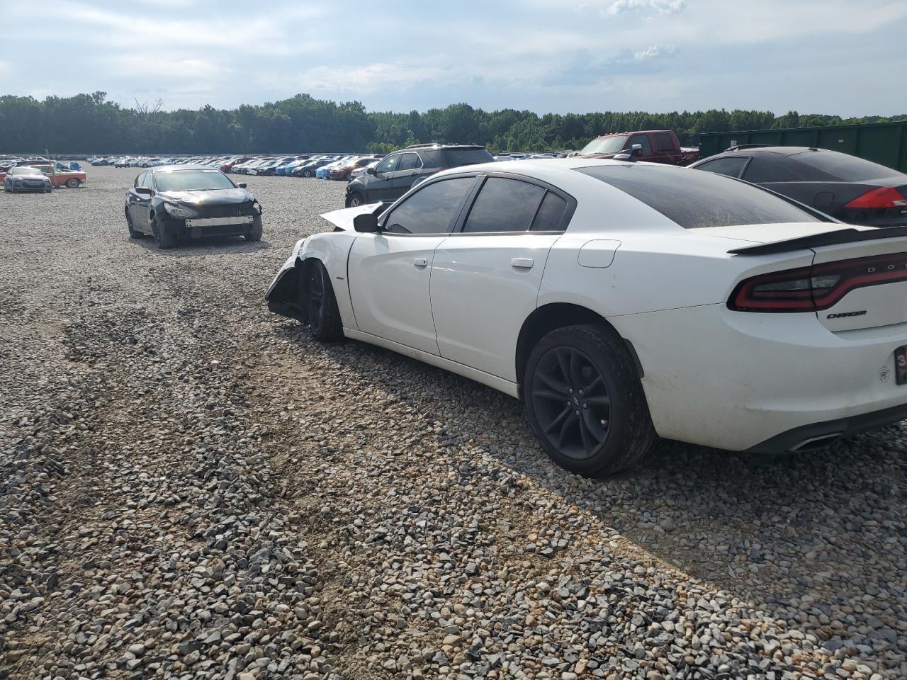 2017 Dodge Charger R/T - Image 2