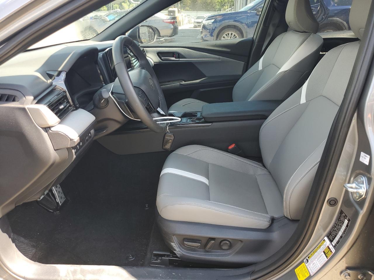 2025 Toyota Camry Xse - Фото 7