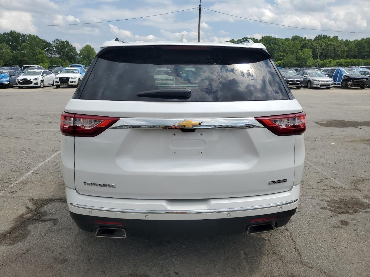 2018 Chevrolet Traverse Premier - Фото 6