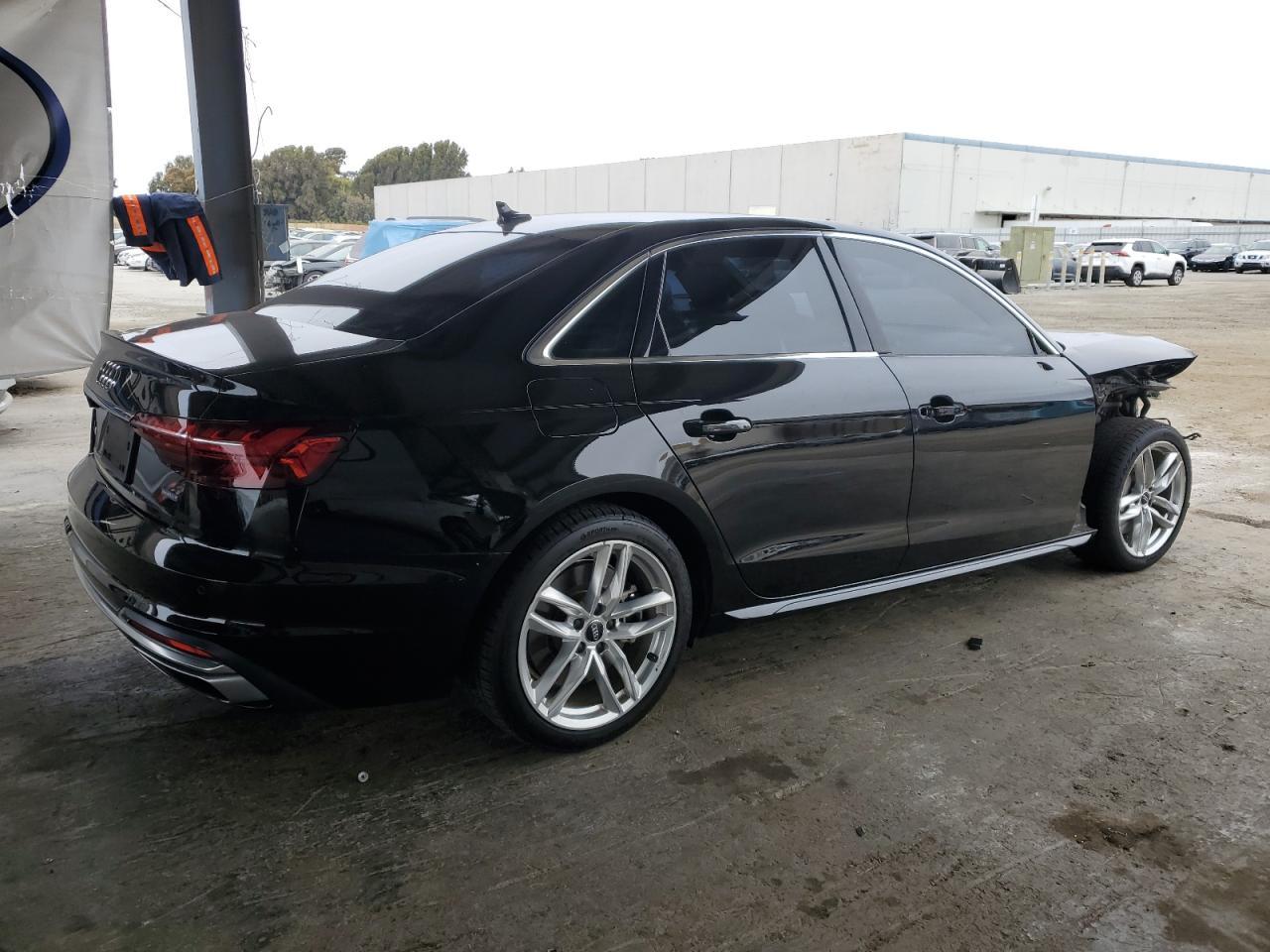 2020 Audi A4 Premium Plus - Фото 3