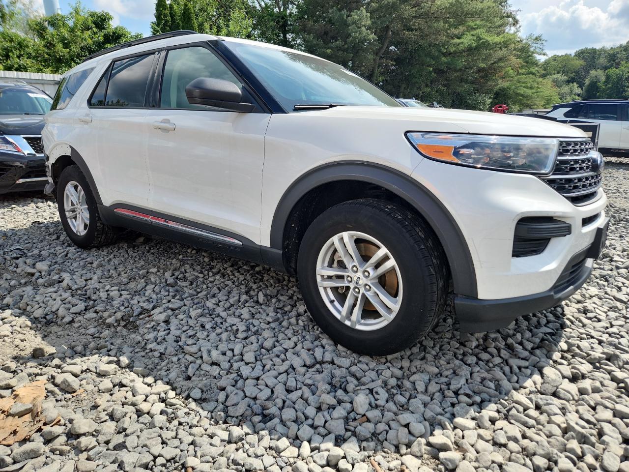 2023 Ford Explorer Xlt - Image 4