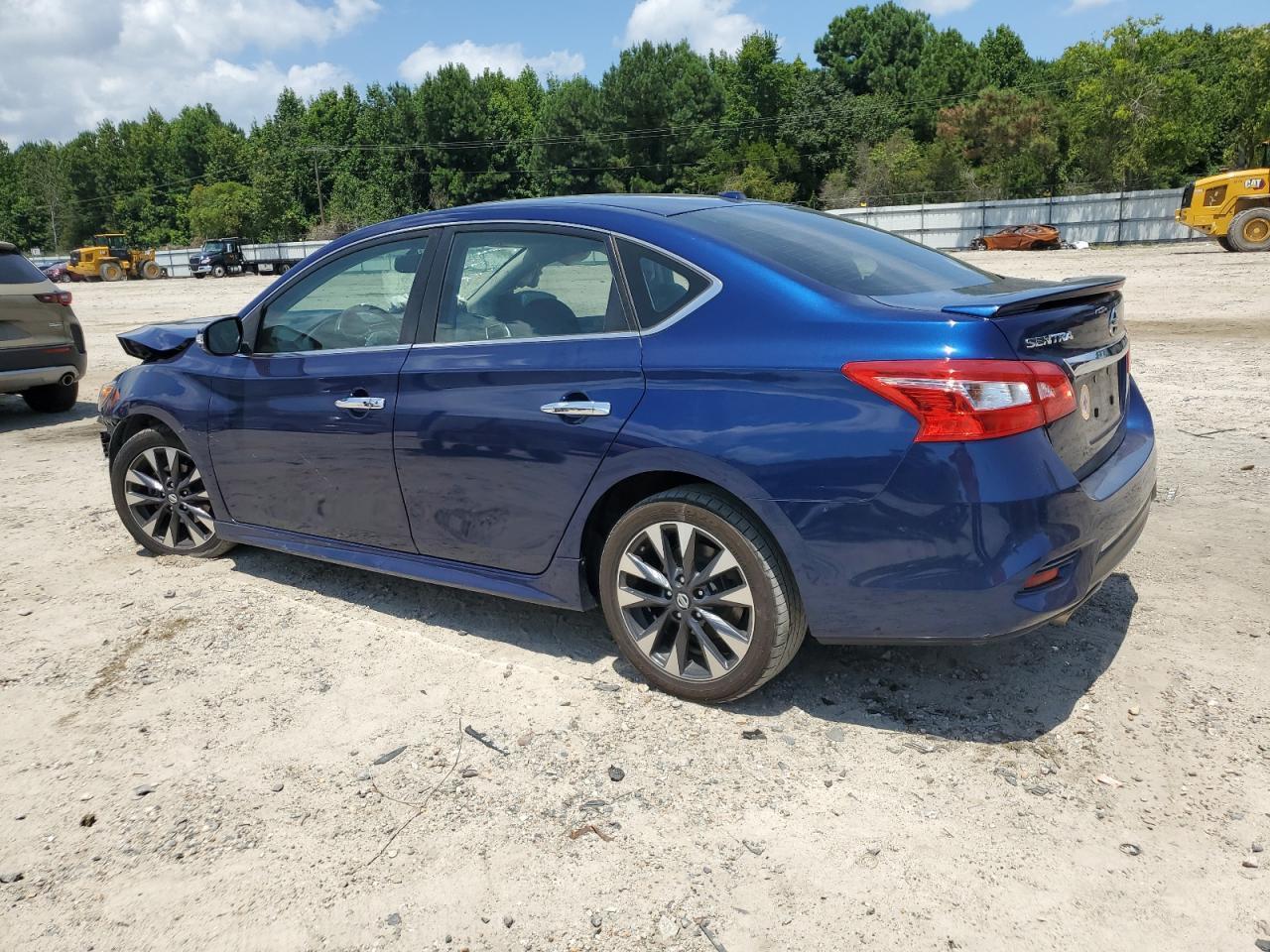 2017 Nissan Sentra S - Фото 2