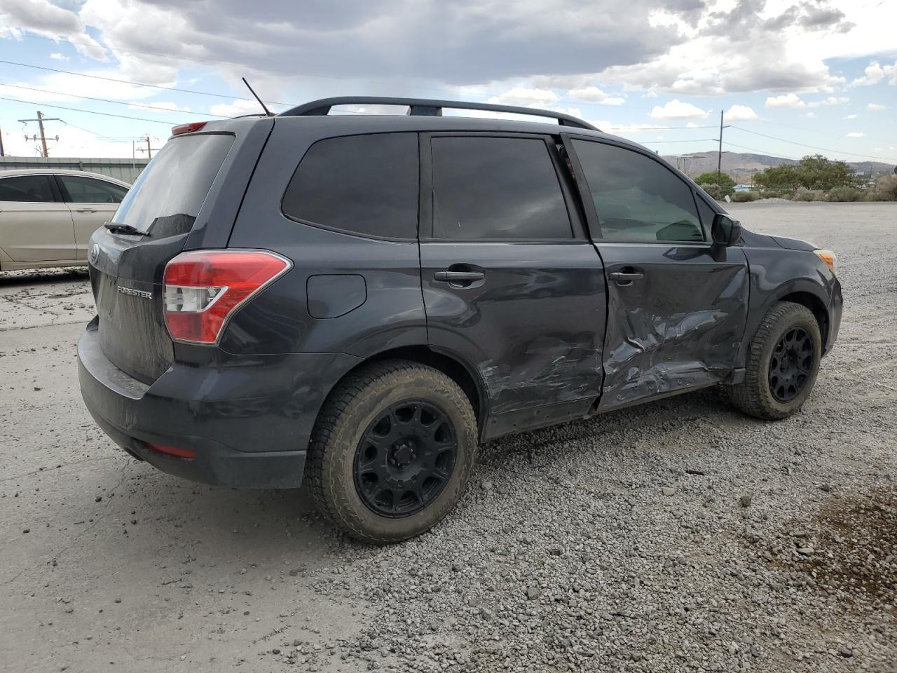 2015 Subaru Forester 2.5I Premium - Image 3