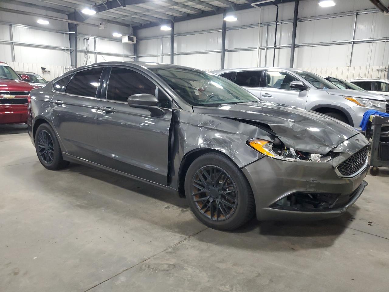 2018 Ford Fusion Se - Фото 4