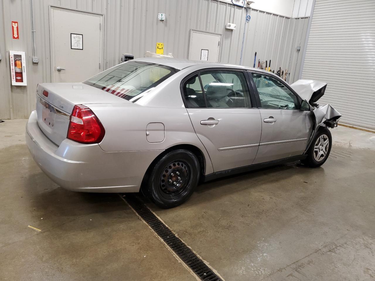 2007 Chevrolet Malibu Ls - Фото 3