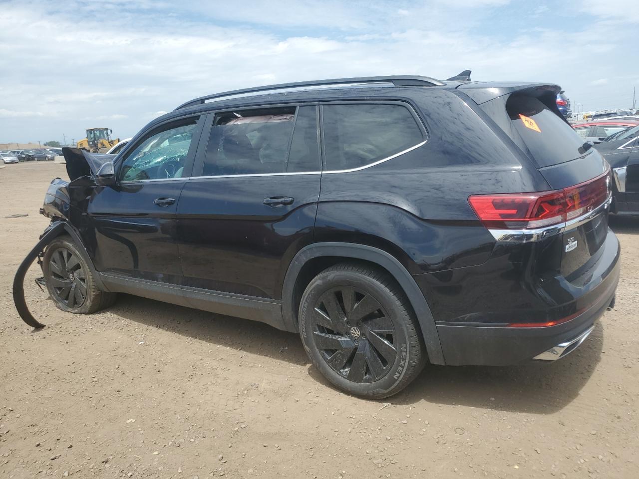 2024 Volkswagen Atlas Se - Image 2