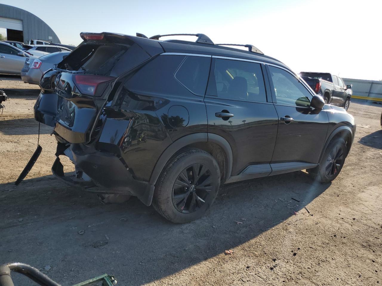 2023 Nissan Rogue Sv - Фото 3