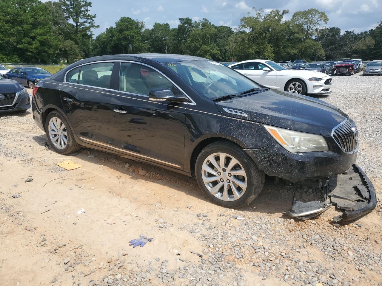 2014 Buick Lacrosse - Image 4