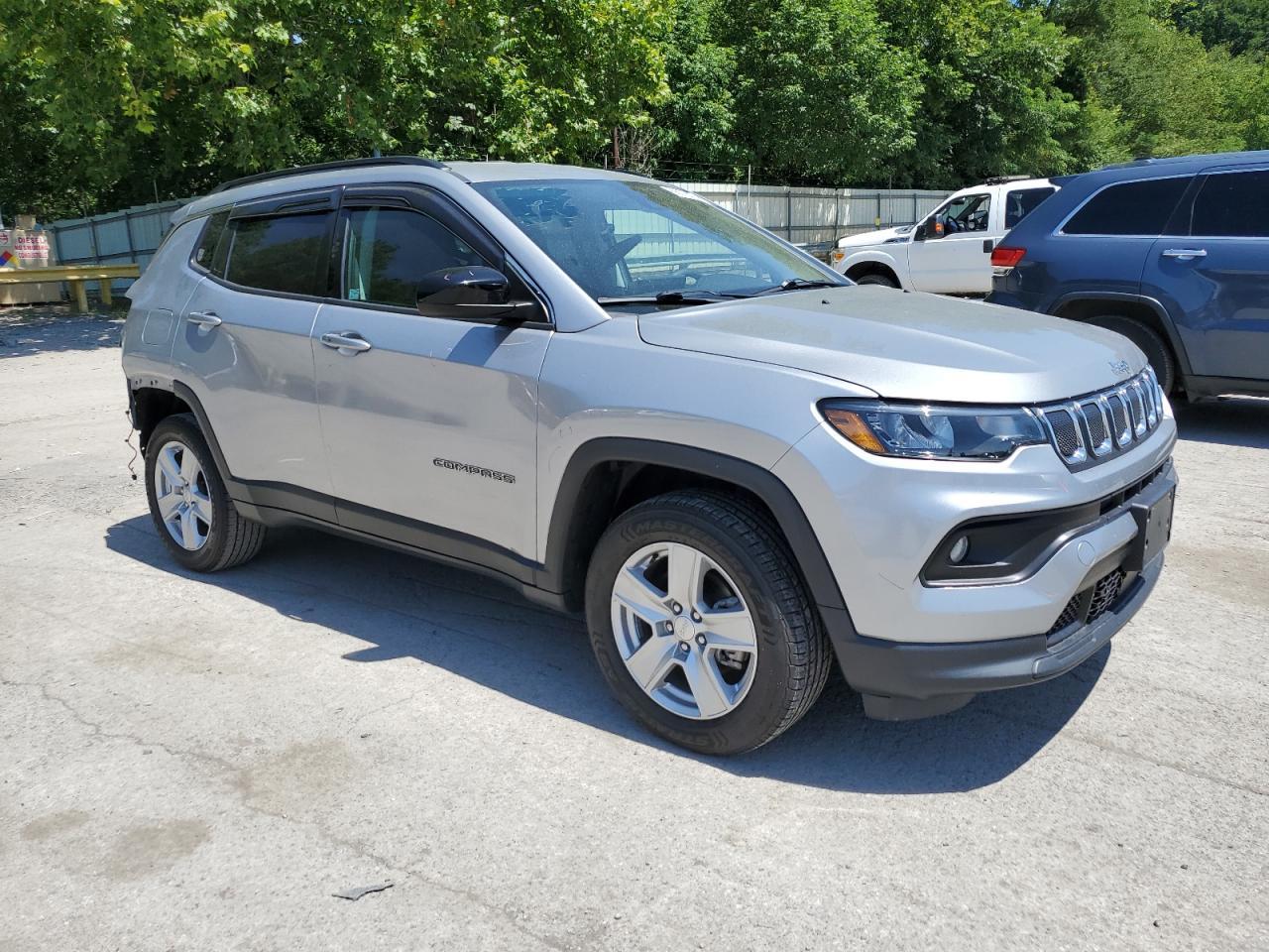 2022 Jeep Compass Latitude - Фото 4