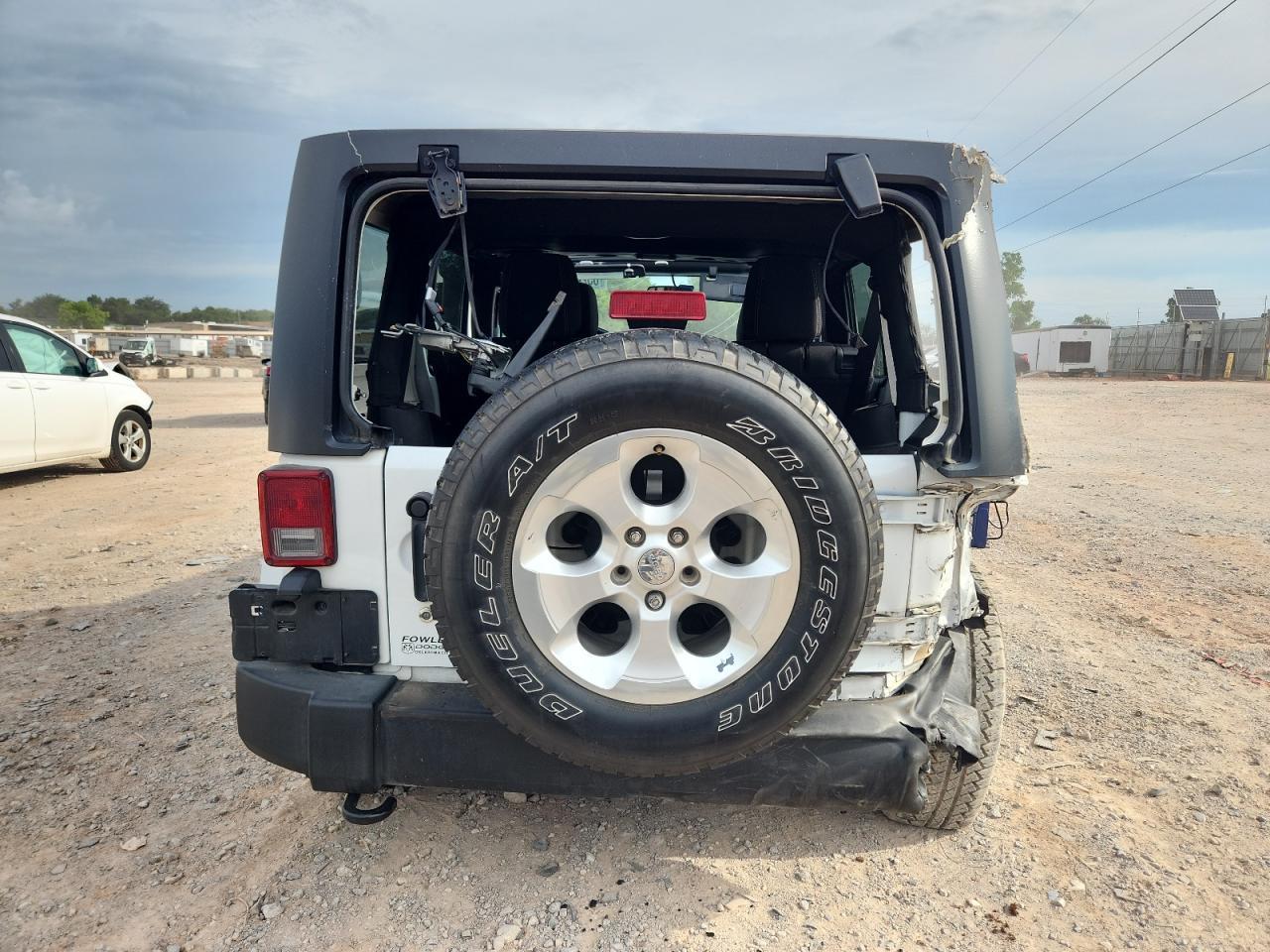 2013 Jeep Wrangler Unlimited Sahara - Фото 6