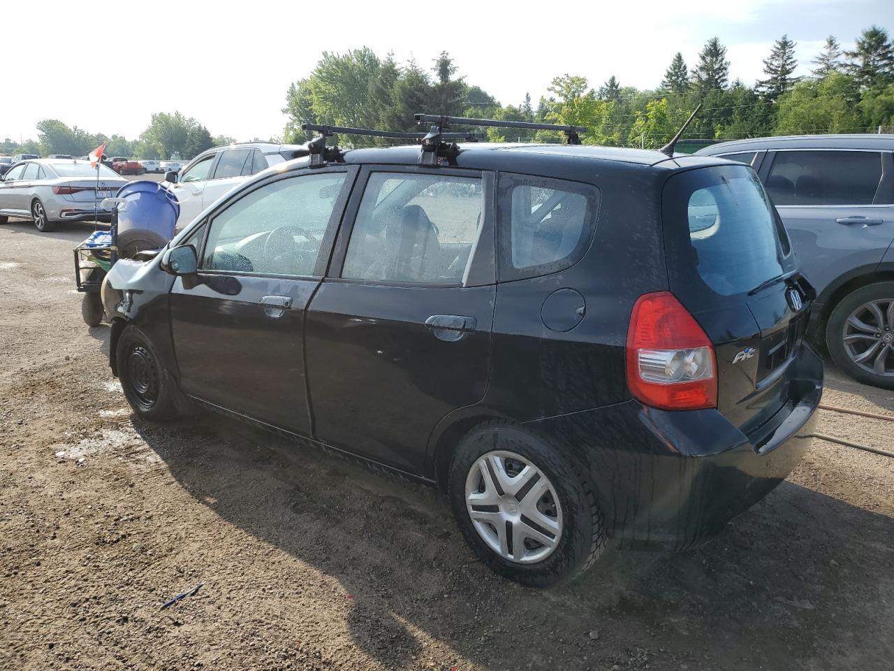 2007 Honda Fit - Image 2