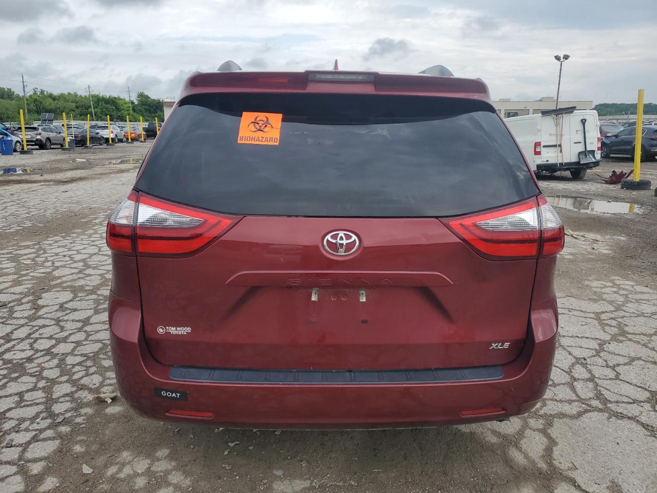 2020 Toyota Sienna Xle - Image 6
