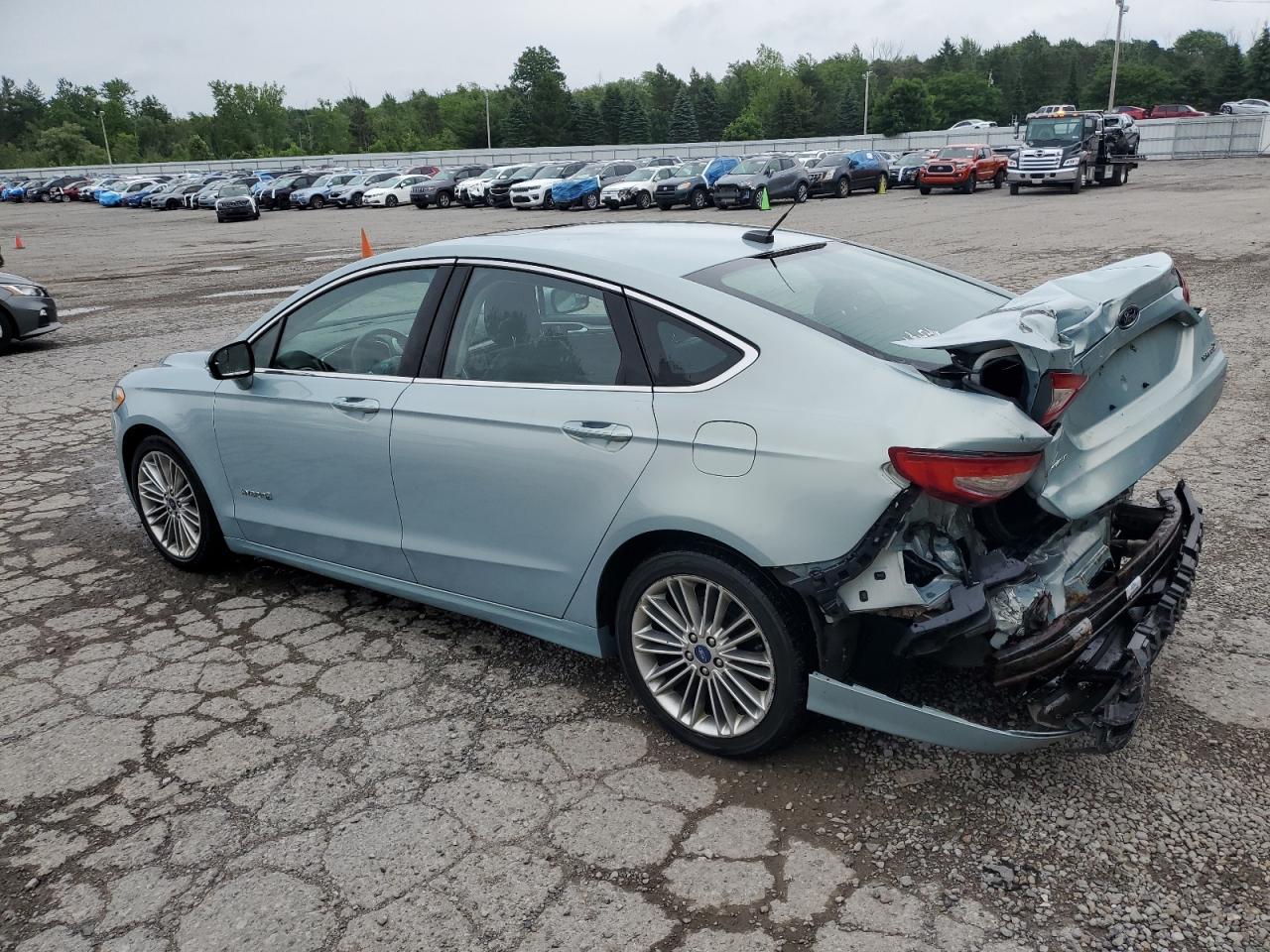2014 Ford Fusion Se Hybrid - Фото 2