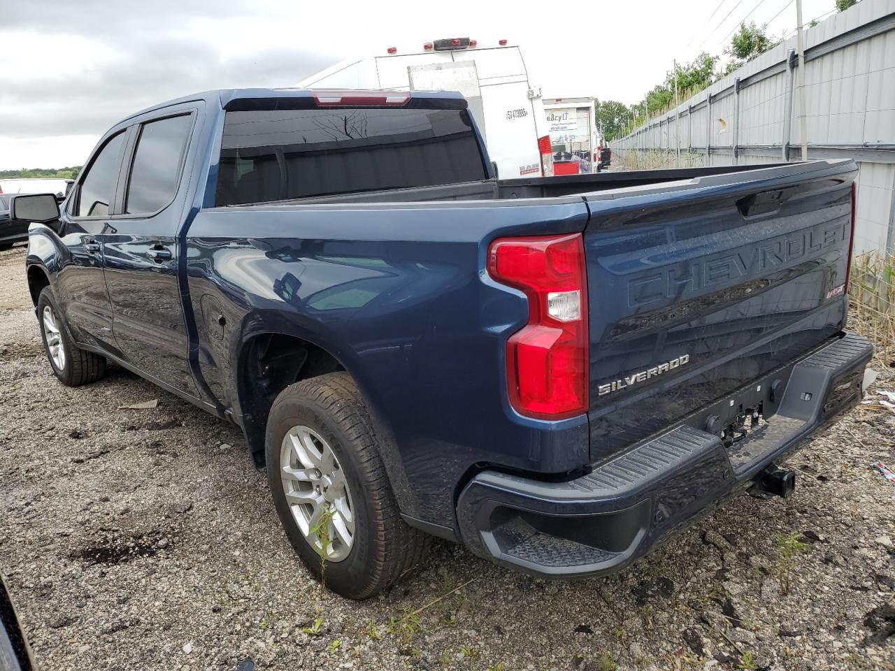 2021 Chevrolet Silverado C1500 Rst - Фото 2