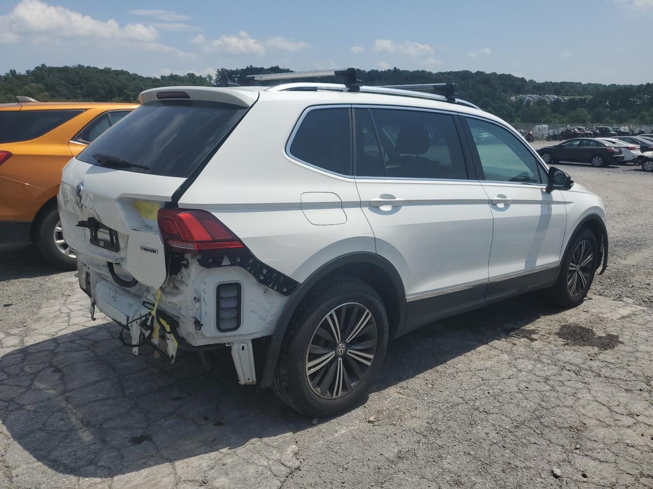 2019 Volkswagen Tiguan Se - Фото 3