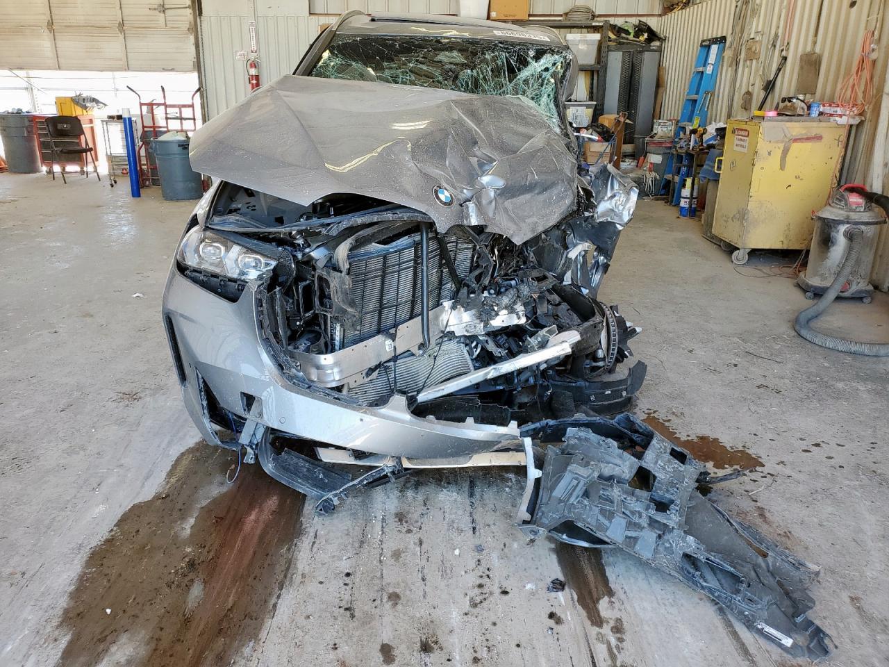 2025 BMW X5 xDrive40I - Фото 5