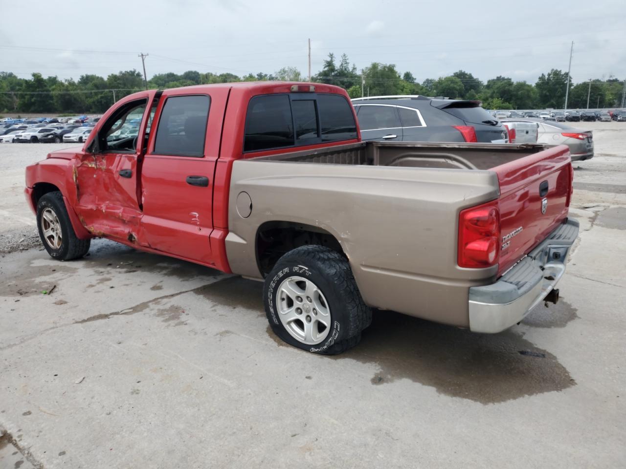 2006 Dodge Dakota Quad Slt - Image 2