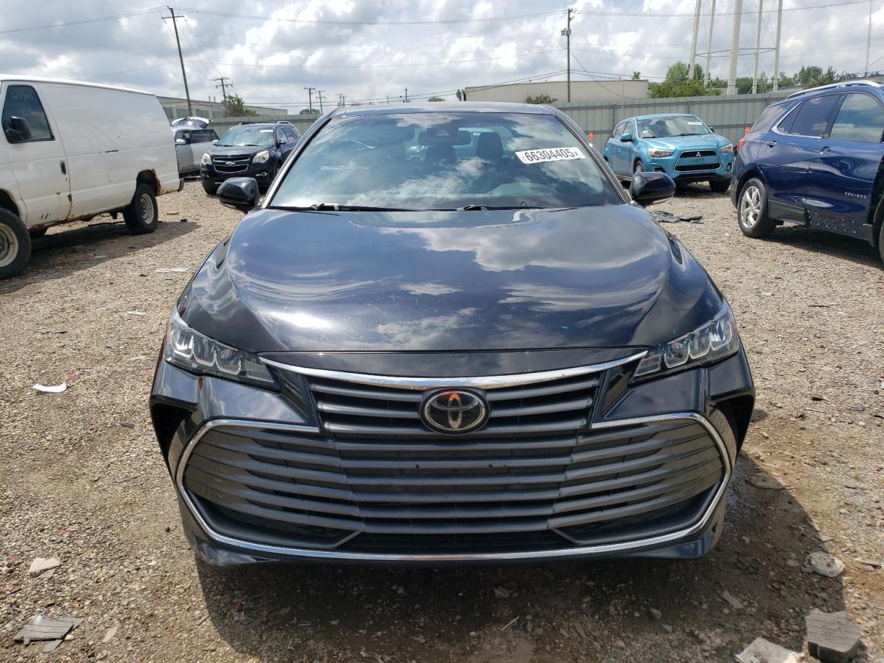 2019 Toyota Avalon Xle - Image 5