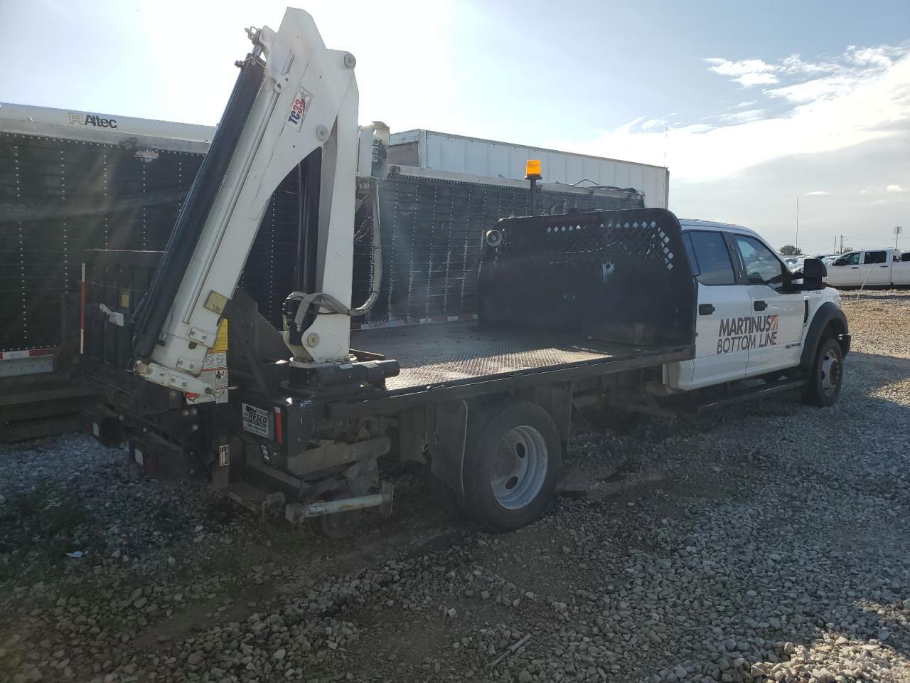 2019 Ford F550 Super Duty - Image 3