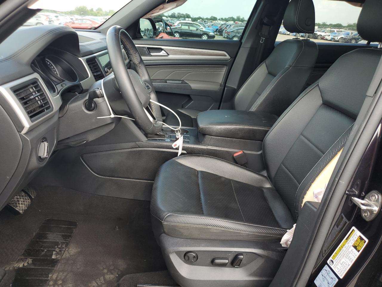 2021 Volkswagen Atlas Cross Sport Se - Image 7