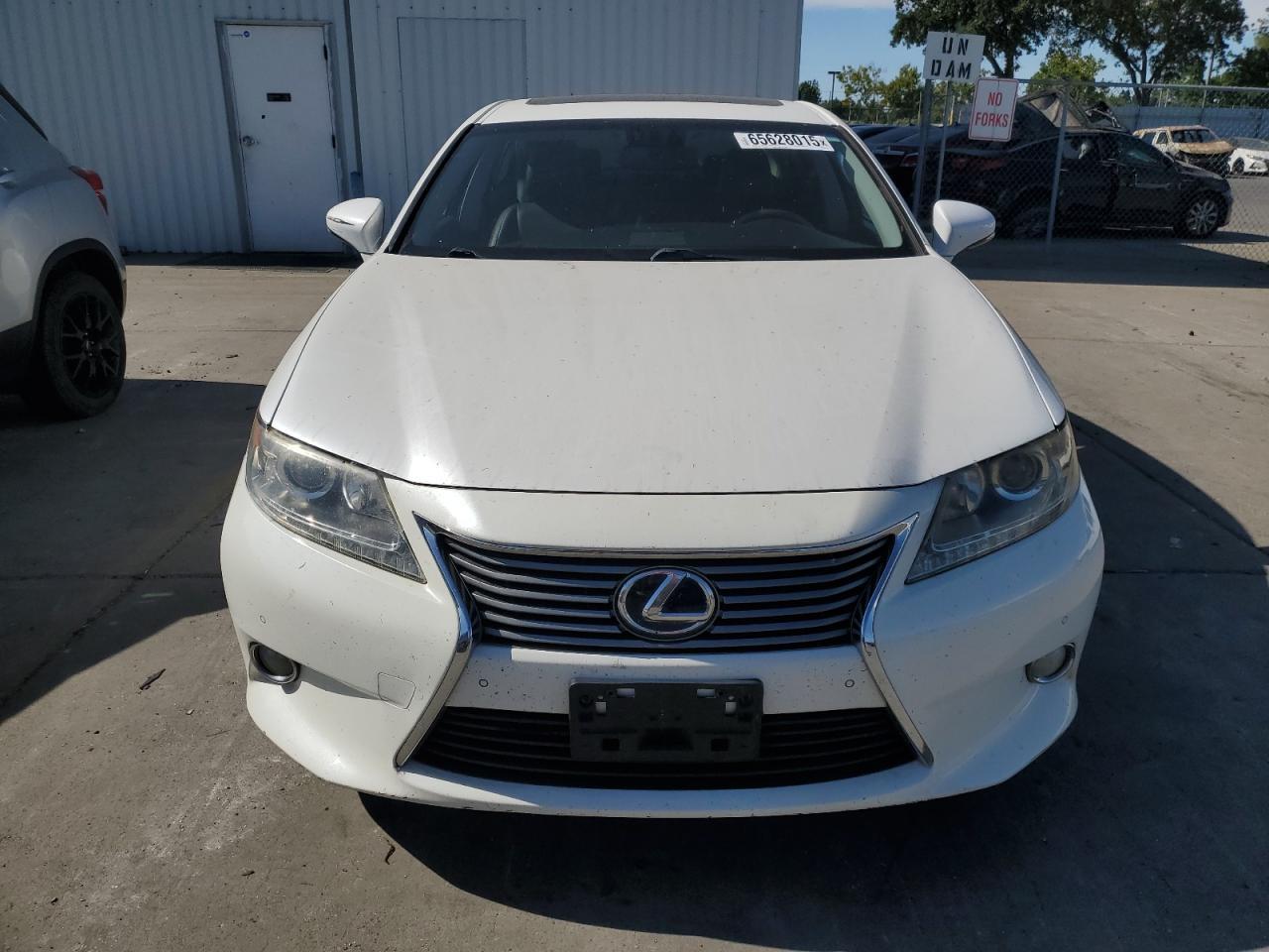 2013 Lexus Es 300H - Фото 5
