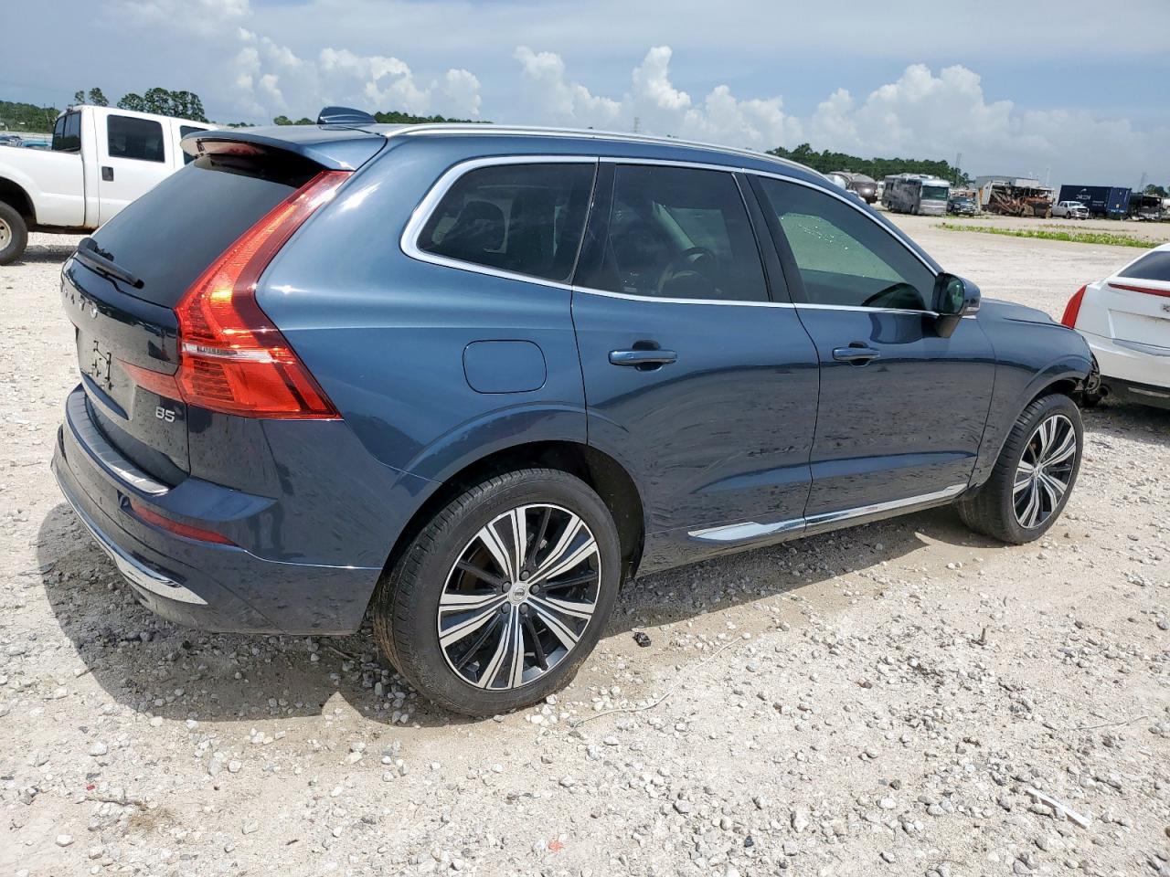 2022 Volvo Xc60 B5 Inscription - Фото 3