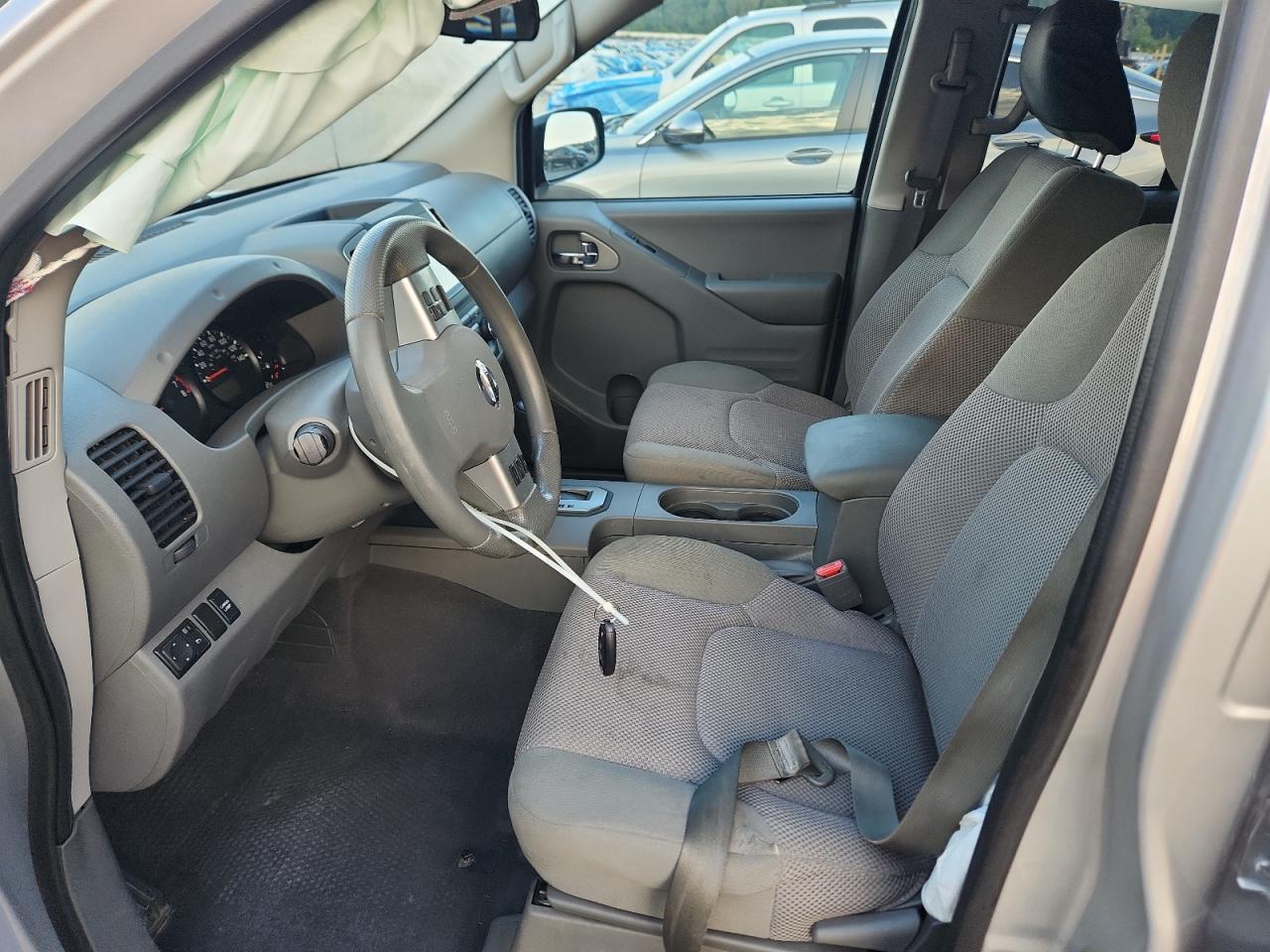 2020 Nissan Frontier S - Фото 7