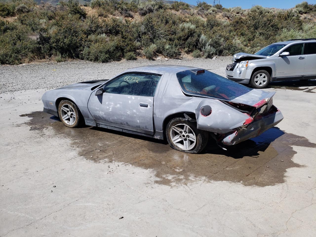 1986 Chevrolet Camaro - Фото 2