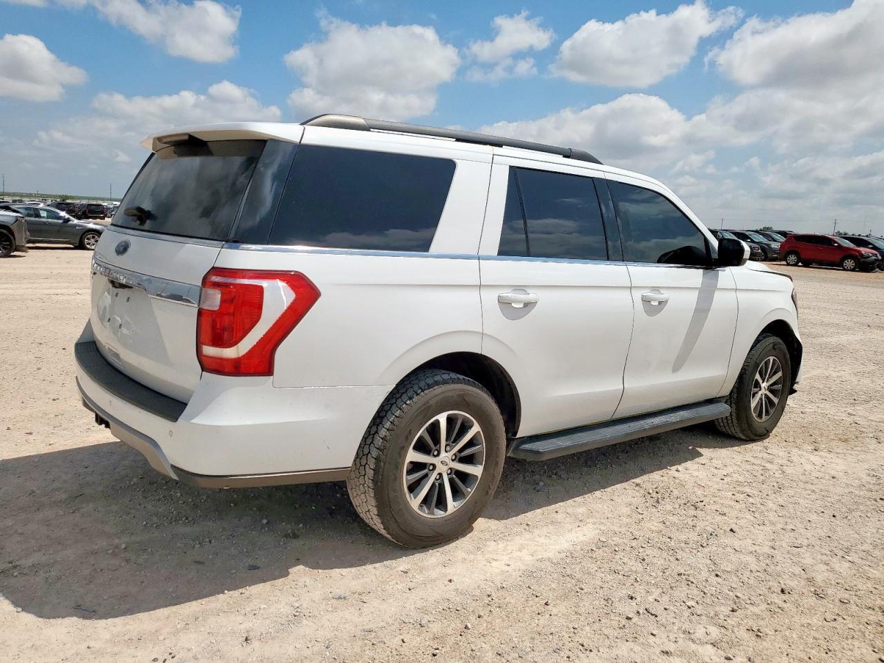 2020 Ford Expedition Xlt - Фото 3