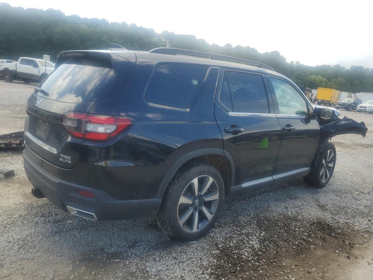 2023 Honda Pilot Elite - Фото 3